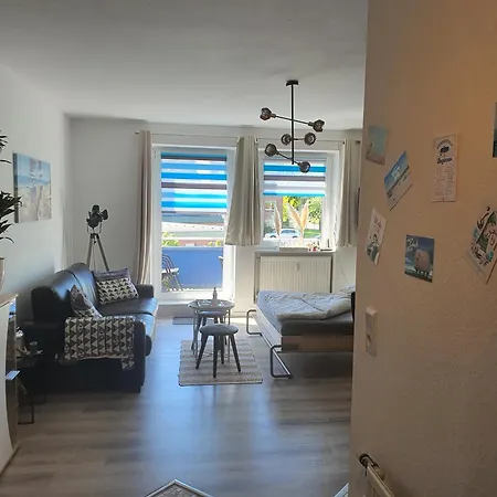 Apartment 1.4 *